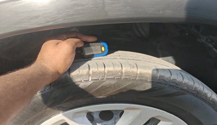 2020 Maruti Vitara Brezza VXI, Petrol, Manual, 82,186 km, tyre