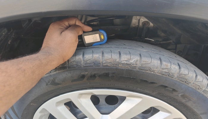 2020 Maruti Vitara Brezza VXI, Petrol, Manual, 82,186 km, tyre