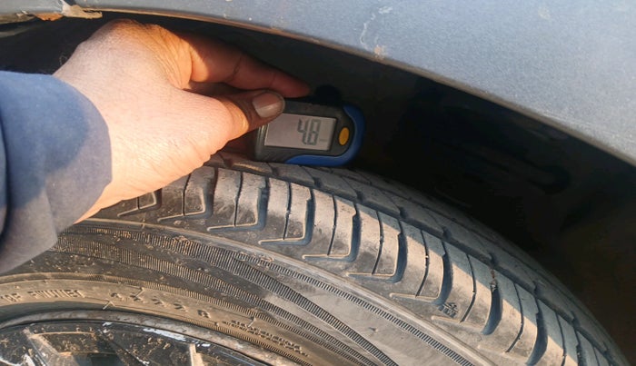 2017 Maruti Wagon R 1.0 LXI, Petrol, Manual, 79,487 km, tyre