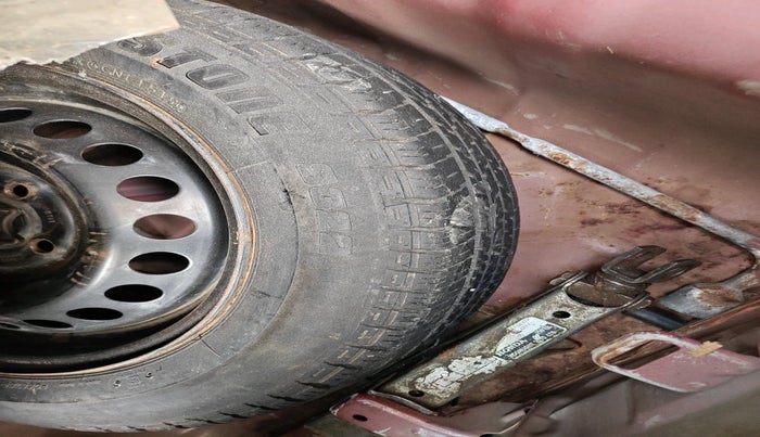 2015 Hyundai Grand i10 SPORTZ 1.2 KAPPA VTVT, Petrol, Manual, 94,272 km, tyre