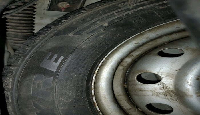 2017 Maruti Wagon R 1.0 LXI CNG, Petrol, Manual, 59,244 km, tyre