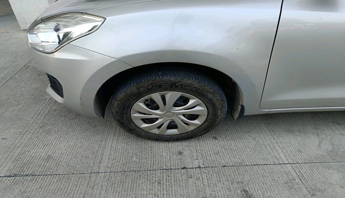 2018 Maruti Swift VXI AMT, Petrol, Automatic, 1,01,058 km, tyre