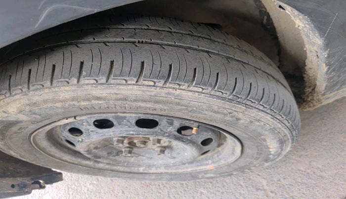 2018 Mahindra KUV 100 NXT K4+ D 6 STR, Diesel, Manual, 2,01,291 km, tyre