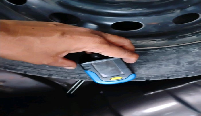 2016 Tata Tiago XZ PETROL, Petrol, Manual, 40,877 km, tyre