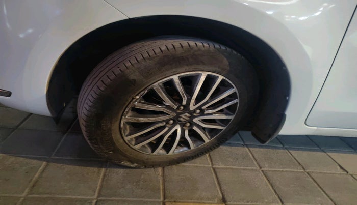 2017 Maruti Dzire ZDI PLUS AMT, Diesel, Automatic, 99,061 km, tyre