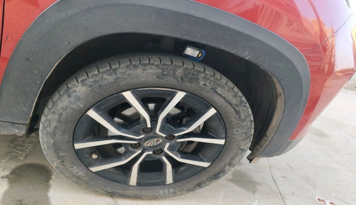 2018 Mahindra KUV 100 NXT K8 D 6 STR DUAL TONE, Diesel, Manual, 95,850 km, tyre