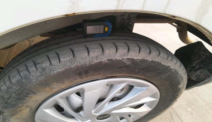 2018 Maruti Eeco 5 STR WITH A/C+HTR, Petrol, Manual, 1,49,269 km, tyre