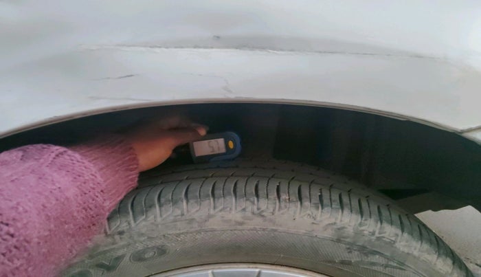 2011 Toyota Etios G, Petrol, Manual, 69,073 km, tyre