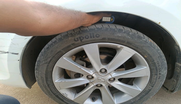 2013 Hyundai Verna FLUIDIC 1.6 CRDI SX, Diesel, Manual, 61,855 km, tyre