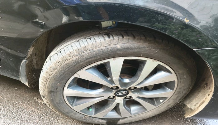 2014 Hyundai Verna FLUIDIC 1.6 VTVT SX, Petrol, Manual, 1,38,306 km, tyre