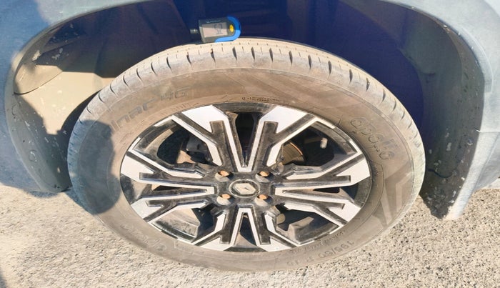 2022 Renault Kiger RXZ MT DUAL TONE, Petrol, Manual, 43,007 km, tyre