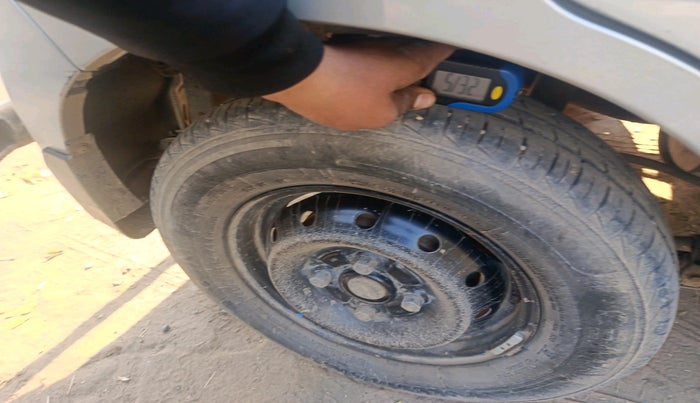 2021 Maruti Alto LXI, Petrol, Manual, 45,344 km, tyre