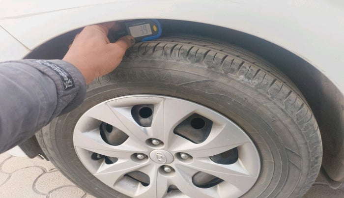 2022 Hyundai AURA S 1.2 CNG, Petrol, Manual, 87,212 km, tyre