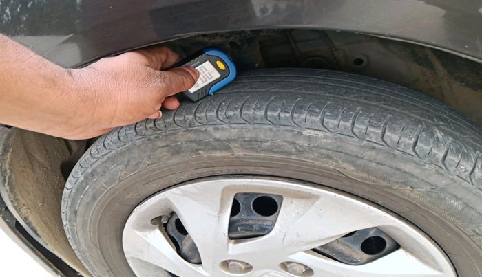 2015 Honda Amaze 1.5L I-DTEC S, Diesel, Manual, 1,06,272 km, tyre