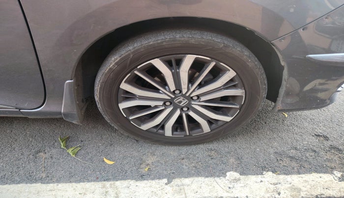 2017 Honda City 1.5L I-DTEC ZX, Diesel, Manual, 1,62,708 km, tyre