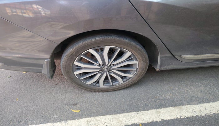 2017 Honda City 1.5L I-DTEC ZX, Diesel, Manual, 1,62,708 km, tyre