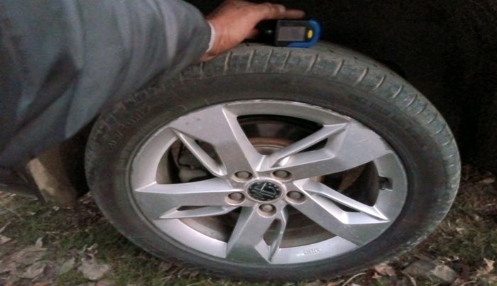 2021 MG HECTOR SUPER 2.0 DIESEL, Diesel, Manual, 1,99,323 km, tyre