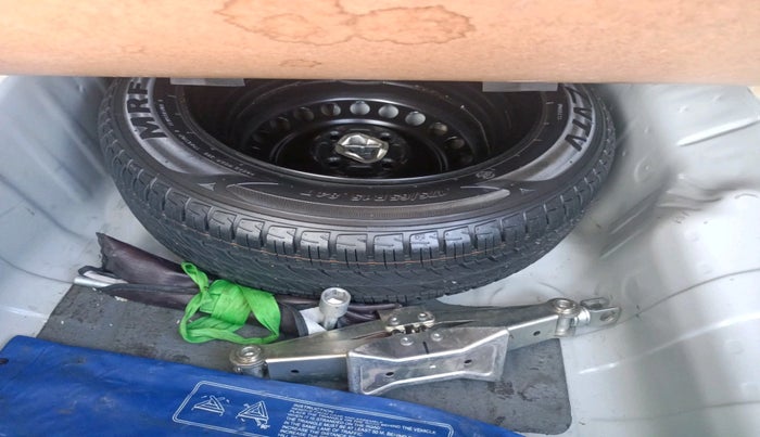 2022 Honda City 1.5L I-DTEC V, Diesel, Manual, 80,169 km, tyre