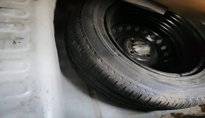 2019 Honda Amaze 1.2L I-VTEC S, Petrol, Manual, 1,07,921 km, tyre