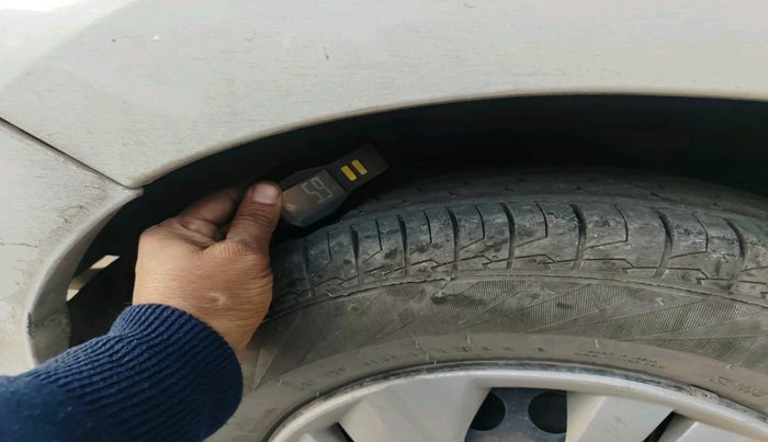 2019 Honda Amaze 1.2L I-VTEC S, Petrol, Manual, 1,07,921 km, tyre