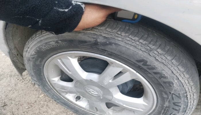 2011 Hyundai i20 SPORTZ 1.2, Petrol, Manual, 42,938 km, tyre