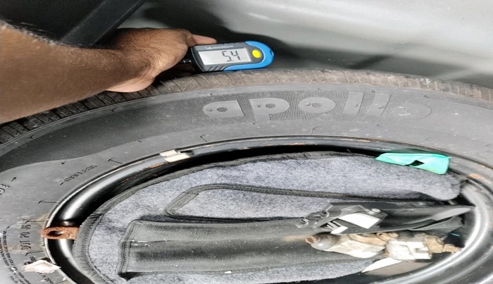 2016 Hyundai Elite i20 SPORTZ 1.2, Petrol, Manual, 87,759 km, tyre