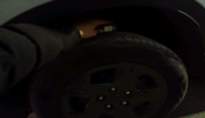 2024 Hyundai VENUE S(O) 1.2, Petrol, Manual, 12,553 km, tyre