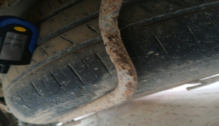 2017 Maruti Ertiga VXI CNG, Petrol, Manual, 1,19,139 km, tyre