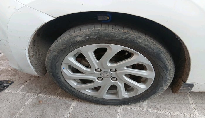 2023 Maruti Baleno ZETA PETROL 1.2, Petrol, Manual, 39,982 km, tyre