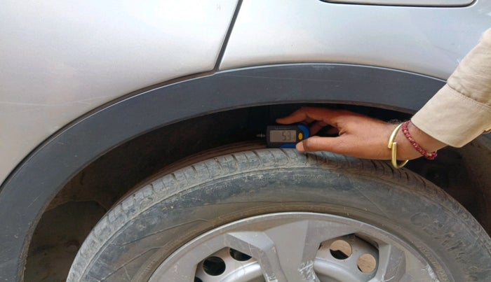 2015 Maruti S Cross SIGMA 1.3, Diesel, Manual, 1,94,285 km, tyre