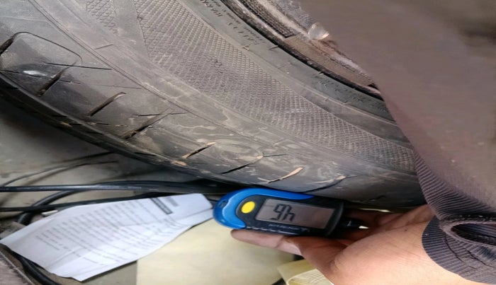 2015 Maruti S Cross SIGMA 1.3, Diesel, Manual, 1,94,285 km, tyre