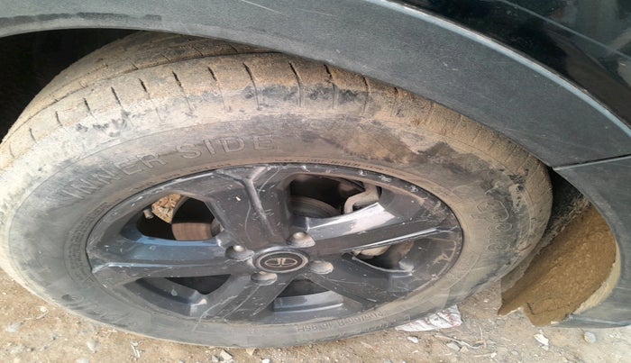 2022 Tata NEXON XZ PLUS PETROL DARK EDITION, Petrol, Manual, 35,848 km, tyre