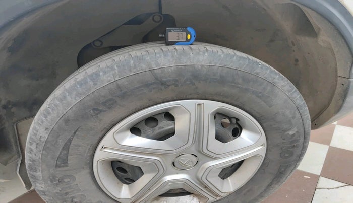 2020 Tata Harrier XE 2.0L KRYOTEC, Diesel, Manual, 25,075 km, tyre