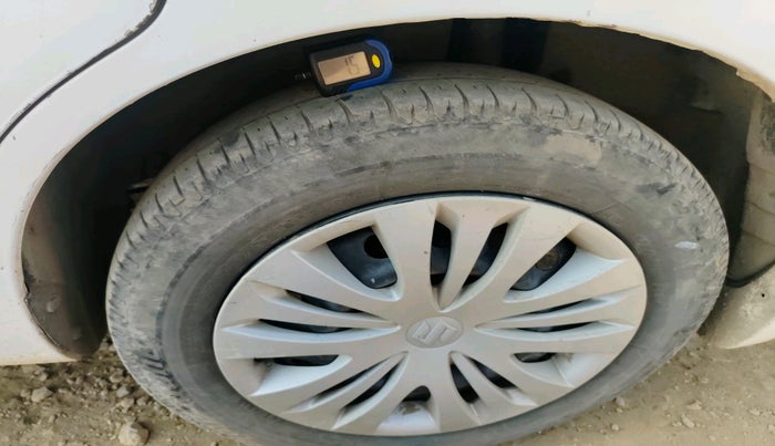 2016 Maruti Ertiga VXI CNG, CNG, Manual, 1,88,245 km, tyre