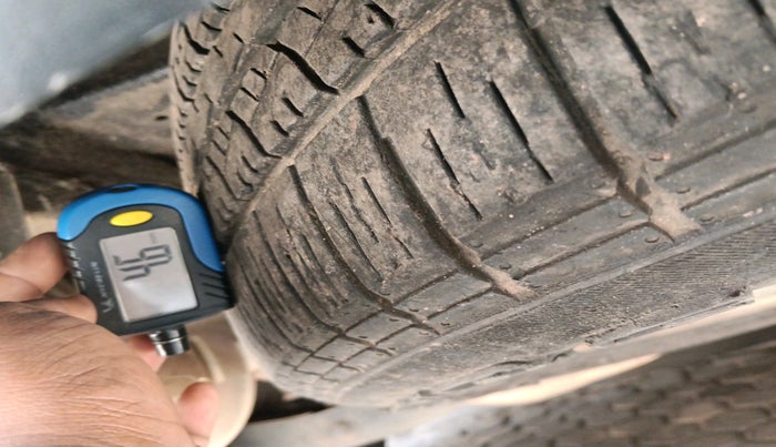 2016 Mahindra XUV500 W10, Diesel, Manual, 83,247 km, tyre