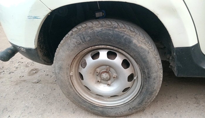 2015 Renault Duster 85 PS RXL DIESEL, Diesel, Manual, 59,926 km, tyre