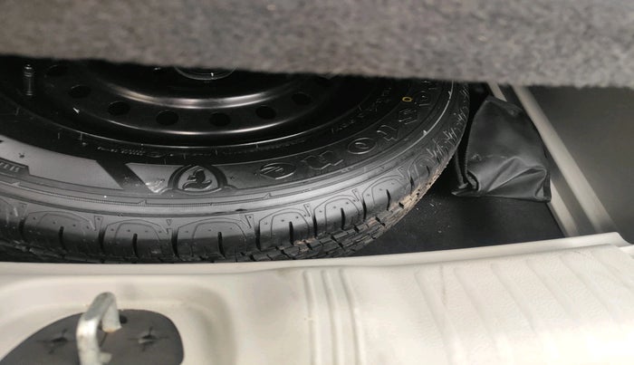 2022 Jeep Compass LIMITED (O) 2.0 DIESEL 4X4 AT, Diesel, Automatic, 80,215 km, tyre