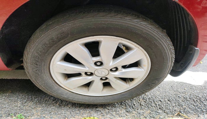 2014 Hyundai i20 SPORTZ 1.2, Petrol, Manual, 43,987 km, tyre