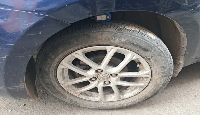 2018 Maruti Swift ZXI, Petrol, Manual, 73,397 km, tyre