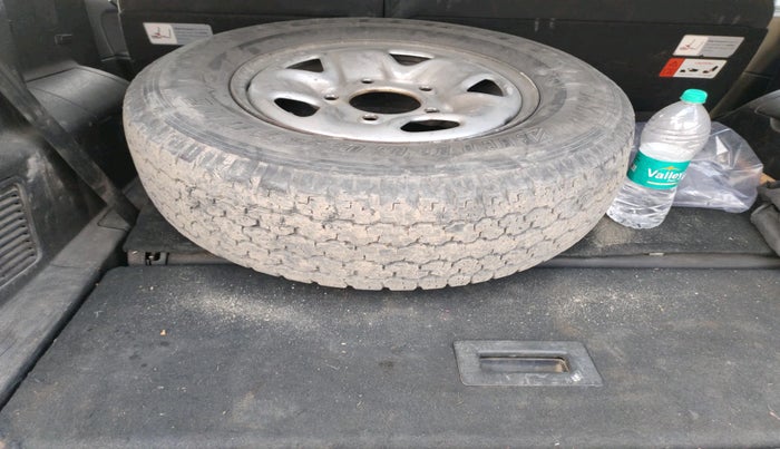 2017 Tata Hexa XM 4X2 7 STR, Diesel, Manual, 45,820 km, tyre