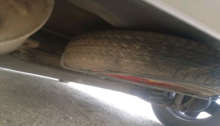 2021 Renault TRIBER RXZ AMT, Petrol, Automatic, 20,160 km, tyre