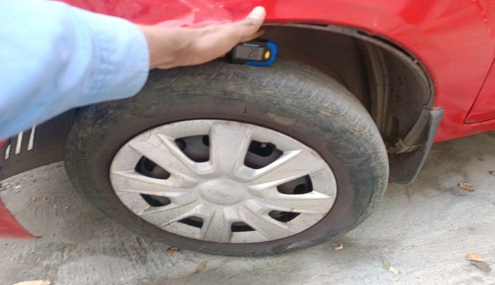 2012 Ford Figo ZXI 1.4 DIESEL, Diesel, Manual, 1,61,580 km, tyre