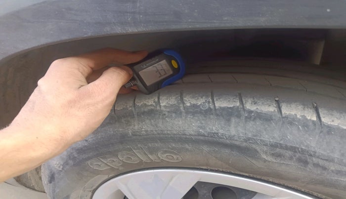 2021 KIA SELTOS HTE 1.5 DIESEL, Diesel, Manual, 1,40,666 km, tyre