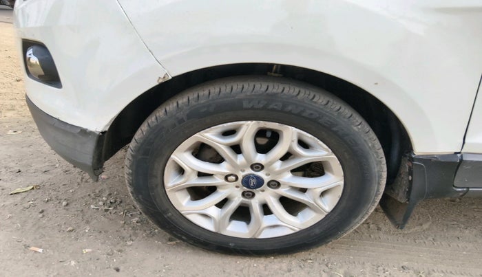 2016 Ford Ecosport TITANIUM 1.5L DIESEL, Diesel, Manual, 80,482 km, tyre