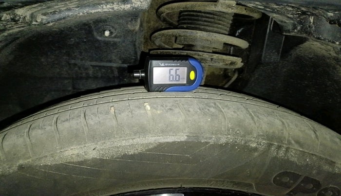 2024 Tata PUNCH Creative Plus (S) AMT, Petrol, Automatic, 5,841 km, tyre