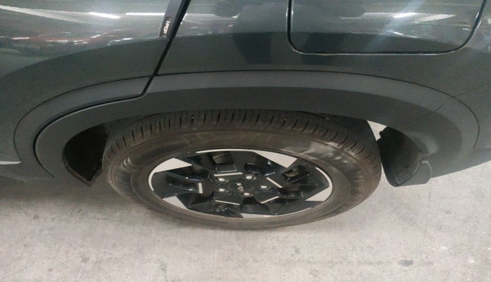 2025 KIA SONET 	 HTX 1.0 TURBO DCT, Petrol, Automatic, 4,527 km, tyre