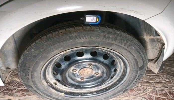 2015 Ford Figo EXI 1.2 PETROL, Petrol, Manual, 71,914 km, tyre