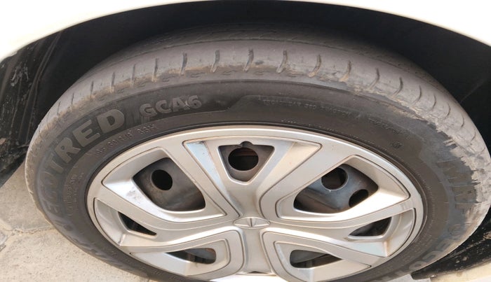 2023 Tata ALTROZ XT PETROL, Petrol, Manual, 33,615 km, tyre