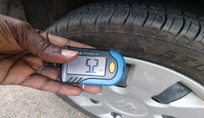 2017 Maruti Alto K10 VXI, Petrol, Manual, 59,922 km, tyre