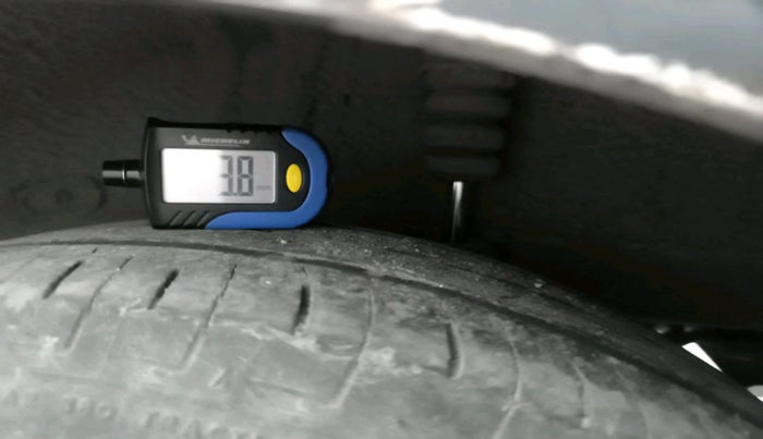 2013 Chevrolet Beat PS DIESEL, Diesel, Manual, 1,35,046 km, tyre